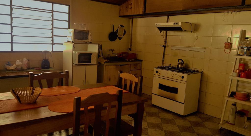 Residencial Uno Vandrerhjem Puerto Iguazú Eksteriør bilde